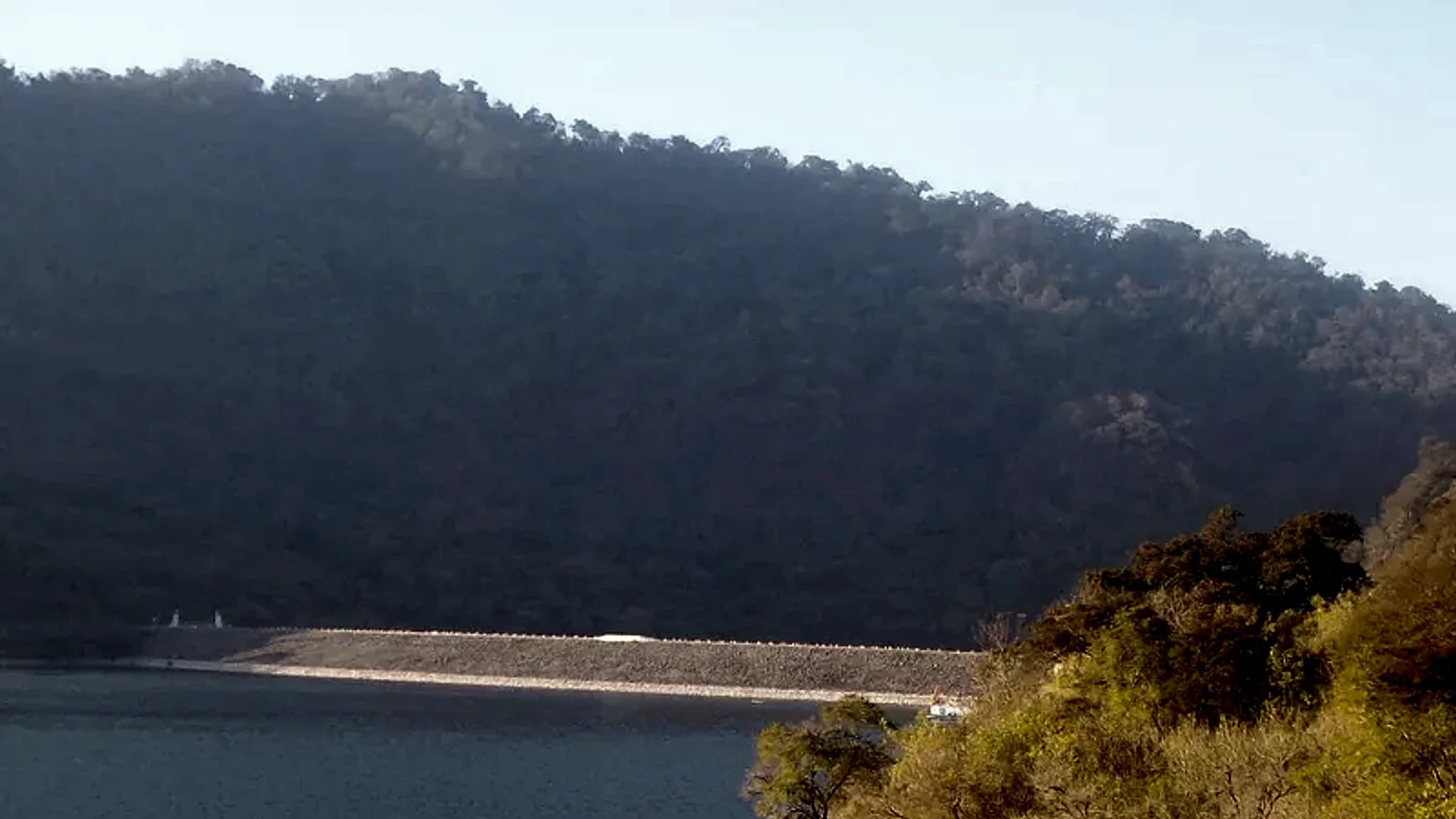 El Cadillal Reservoir — 1